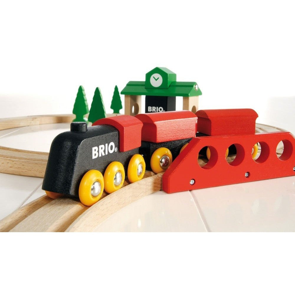 Brio Classic Figure 8 Train Set Trains and Train Sets